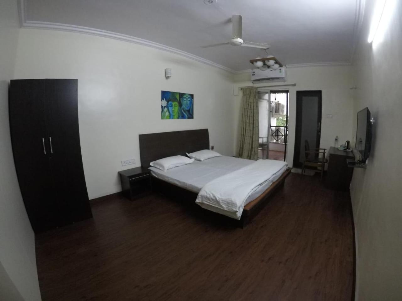 Apple Tree Apartments Koregaon Park Pune Dış mekan fotoğraf